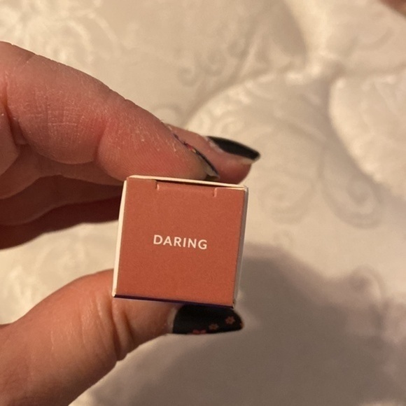 Tresluce liquid lip tint - Picture 5 of 6